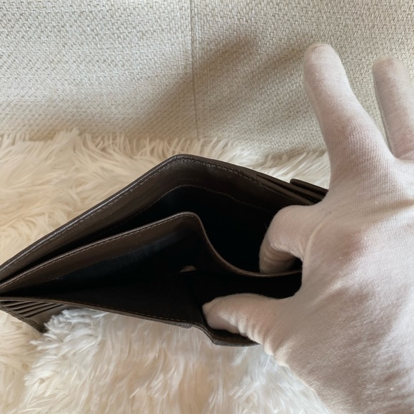 Gucci Brown Wallet W/ Heart and Horse-bit hardware - Picture 2 of 9